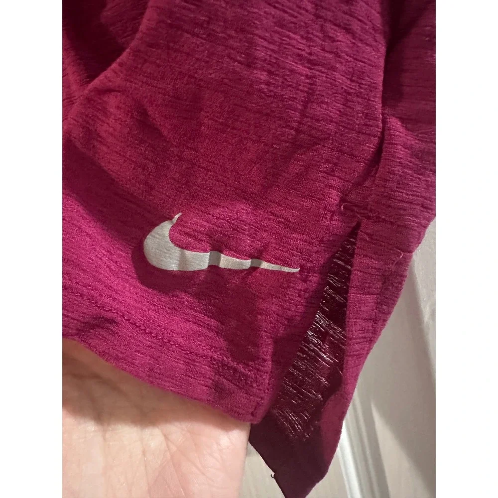 Nike Dri-FIT Women XS Running Tank Top Berry Magenta Sleeveless Lightweight